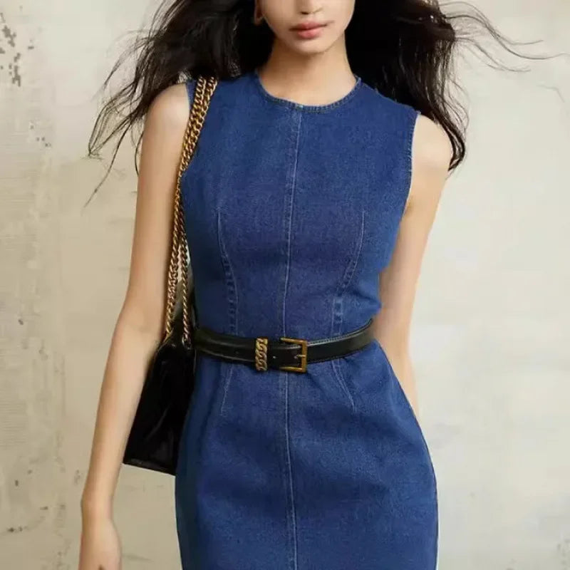 Zevida - Chic Slim Fit Denim Dress