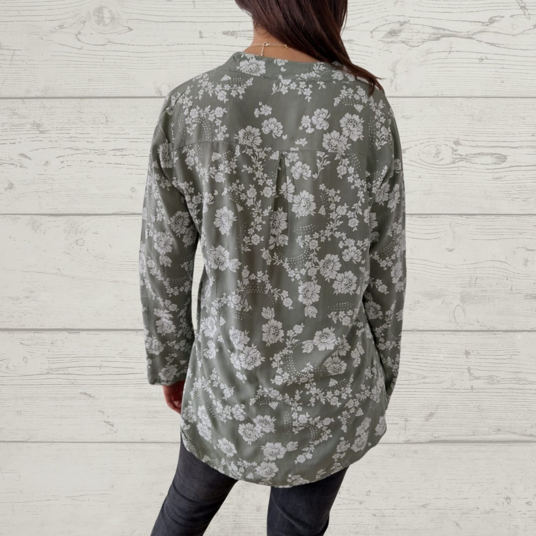 Rosava - Stylish Long Sleeve Floral Top